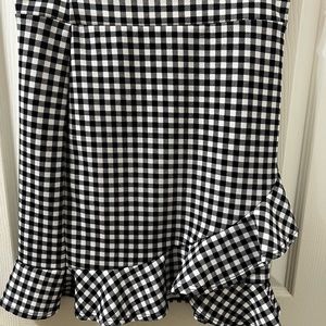 Vivienne Grace black & white Ruffled skirt